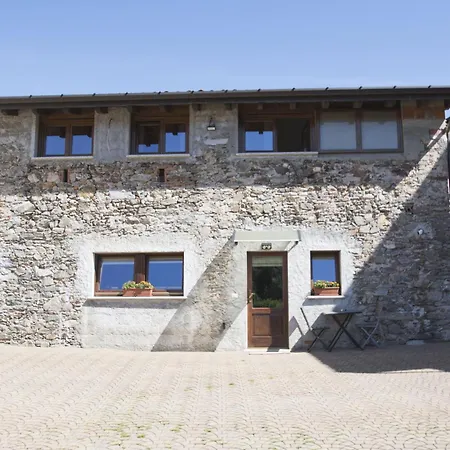 La Piccola Casa Apartment Luino